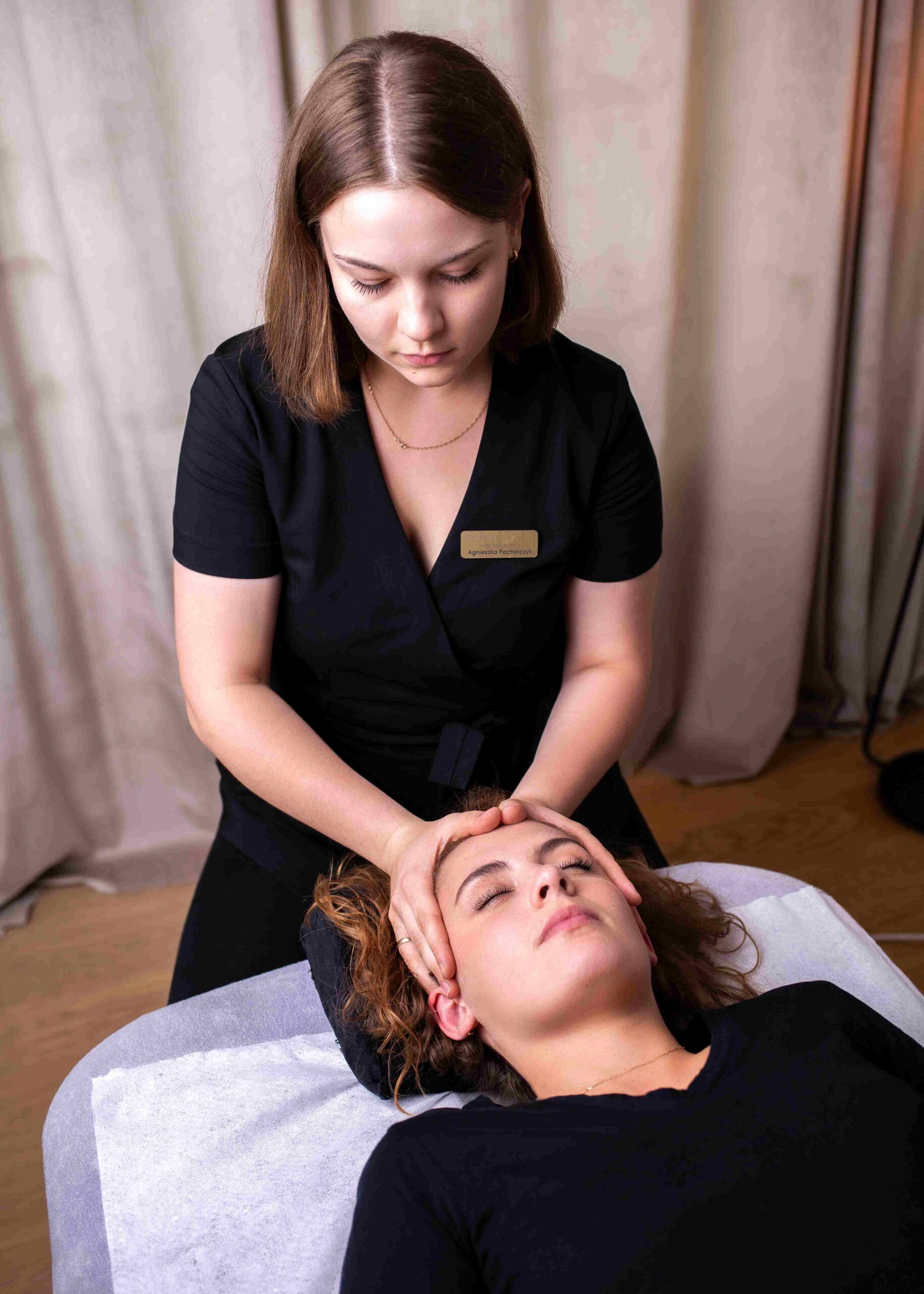 Terapia bólów głowy w Strefie Zdrowia Warszawa Wilanów